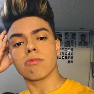 Meet your Posher, Mikey